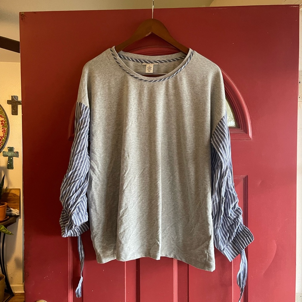 Style & Co. Heather Gray Top with Blue Striped Accents